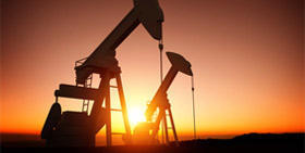 ¿Cómo se enfrentan los países del Consejo de Cooperación para los Estados Árabes del Golfo CCEAG a la caída de los precios del petróleo?